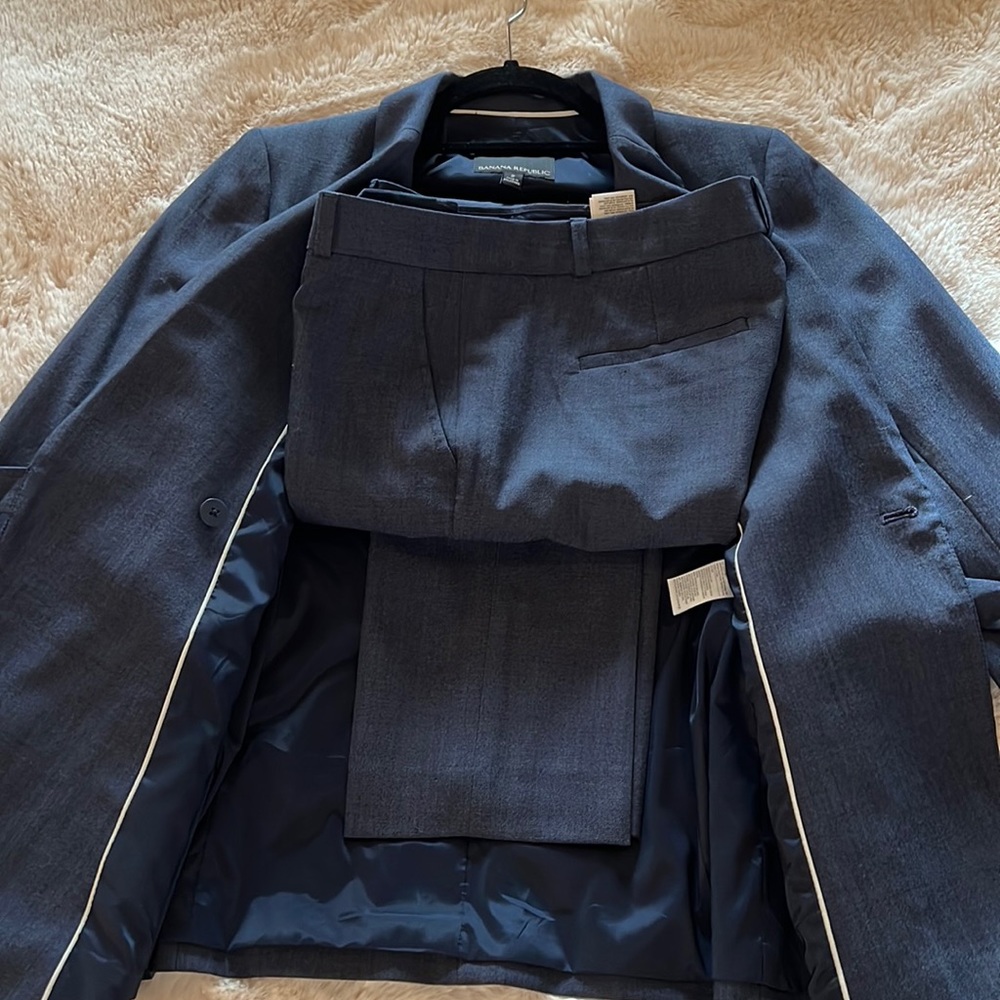 Ready to work! Suit with blazer and slack.